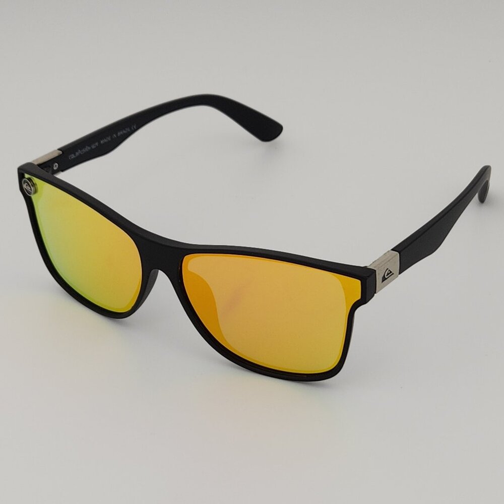 Quiksilver Round Flat Lens Sunglasses Matte Black Frame Orange Mirror Lens Q30